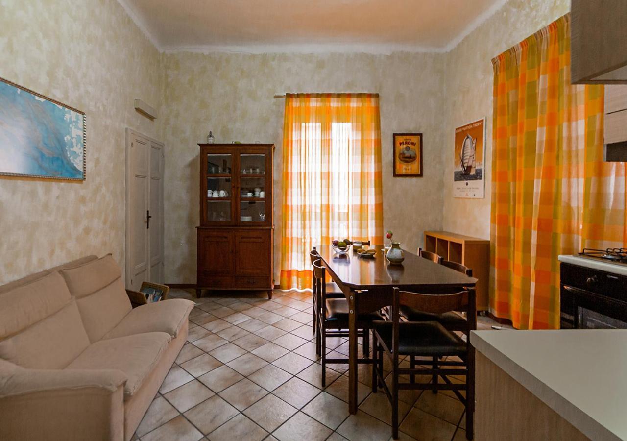 Murphy Holiday Home - Residenza Italia La Maddalena (Sassari) Exterior foto